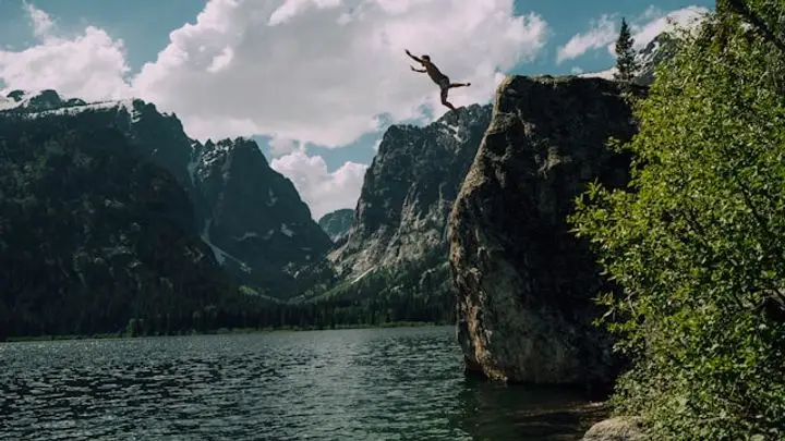 What Is the “2025 Digital Cliff”?